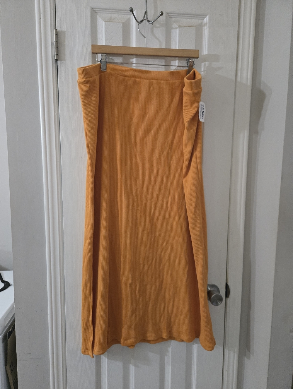 Old Navy Mustard Orange Ribbed Maxi Skirt